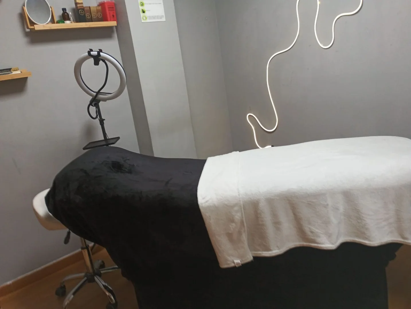 Clínica de fisioterapia en El Camp de l'Arpa del Clot, El Camp de l'Arpa del Clot - Foto 25