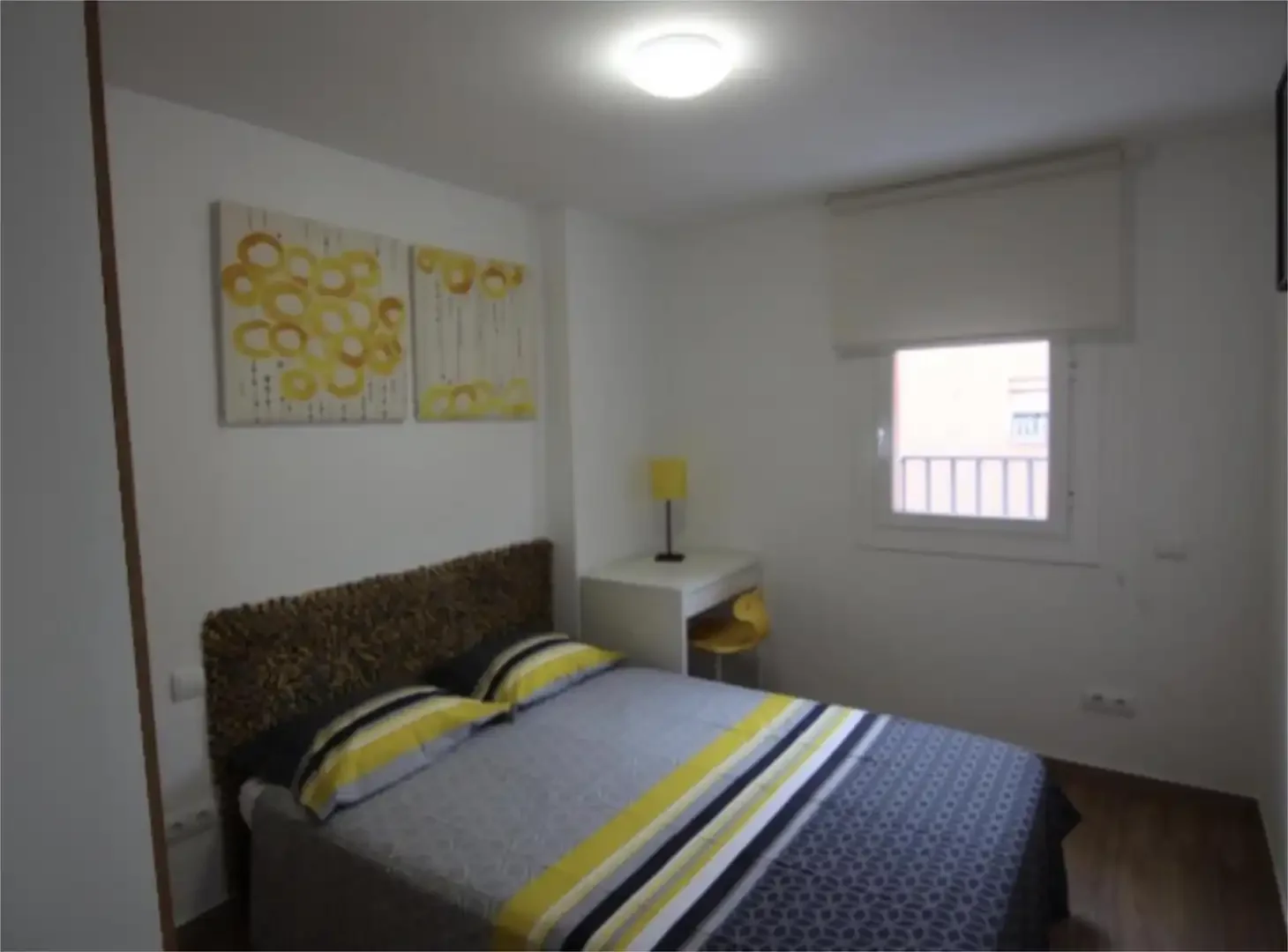 Piso en  Carrer de Josep Solé i Barberà 8 - Foto 5