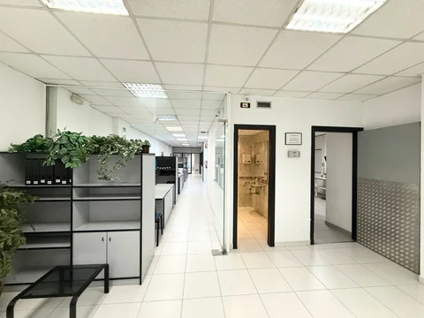 Local comercial en  Barcelona Capital - Foto 13