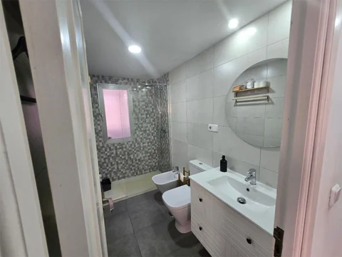 Piso en  Calle Emigrantes 14 - Foto 32