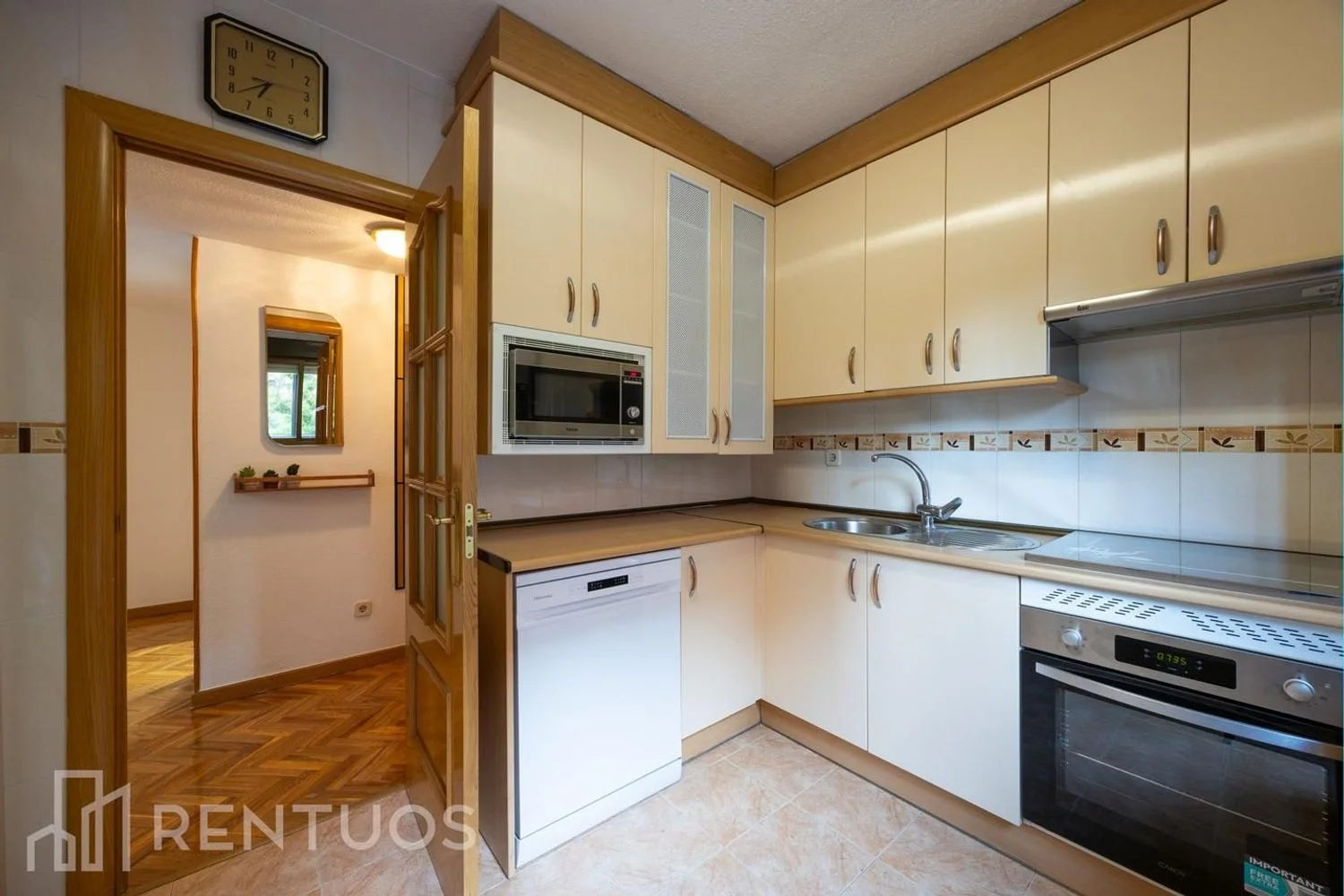 Piso en calle Herencia - Foto 12