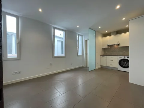 Piso en calle del Cardenal Cisneros, 1 - Foto 1