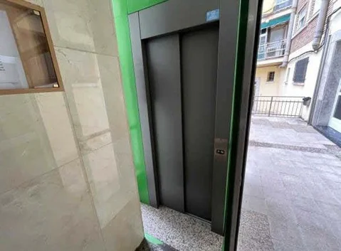 Piso en Calle de Joaquín Turina, 32 - Foto 4