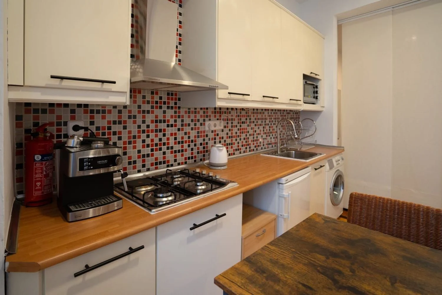 Piso en Barrio Huertas-Cortes - Foto 5