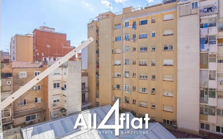 Piso en Calle de Bonsoms, Sants - Badal - Foto 10