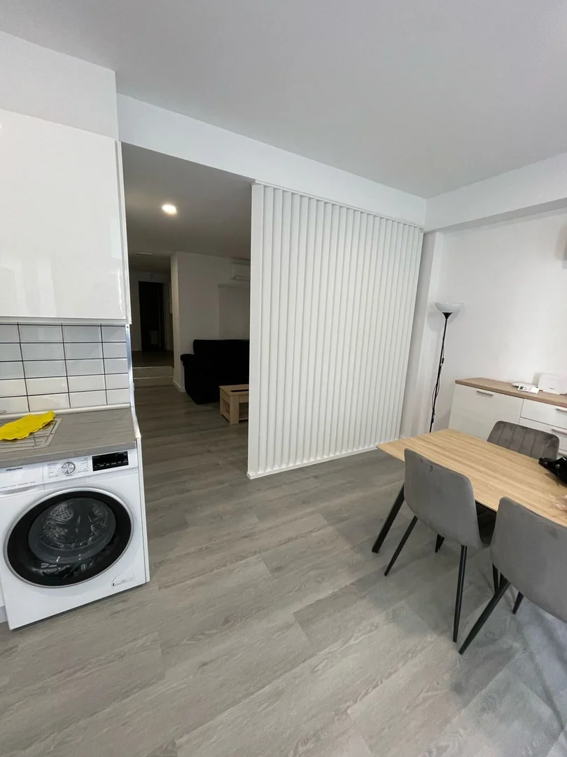 Piso en calle de Bocángel, 27 - Foto 3