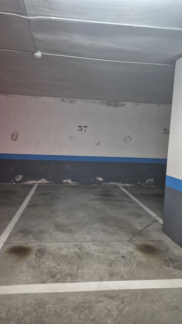 Piso en Calle del Valle de Bergantiños, 38, Valdezarza - Foto 3
