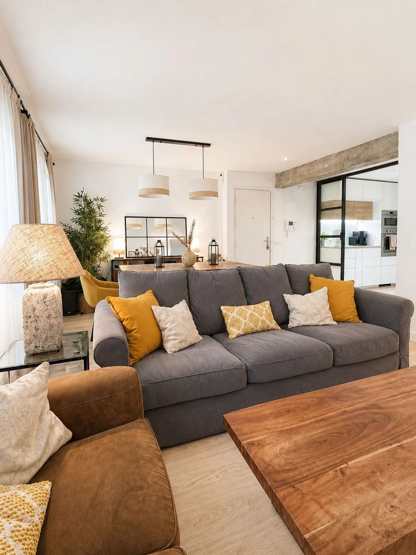 Piso en Barrio San Juan Bautista - Foto 2