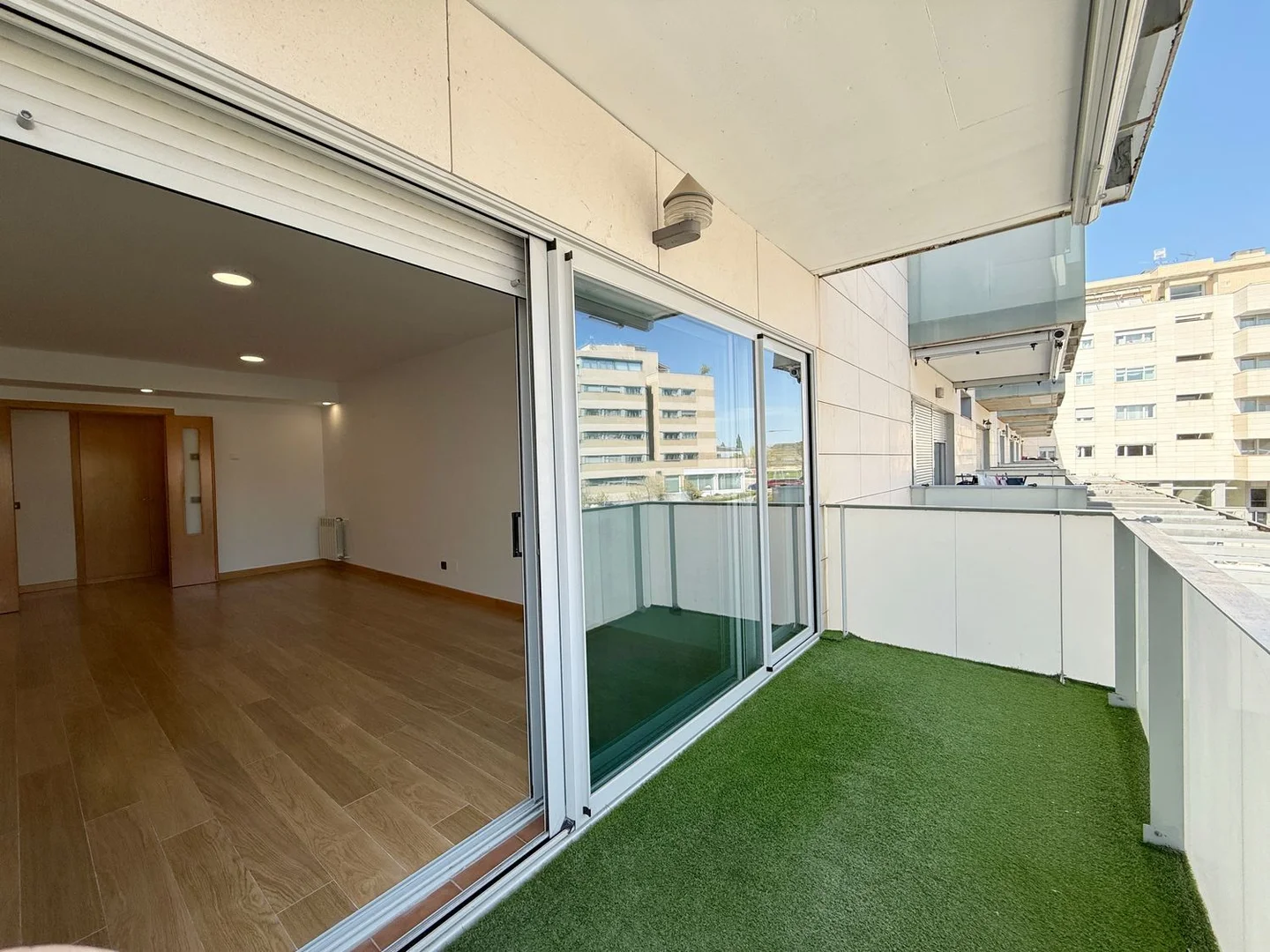 Piso en avenida del Monasterio de El Escorial, 55 - Foto 1