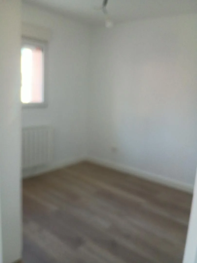 Casa adosada en  Calle de Haro 15 - Foto 18