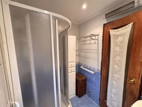 Piso en  Calle de Argüeso 18 - Foto 10