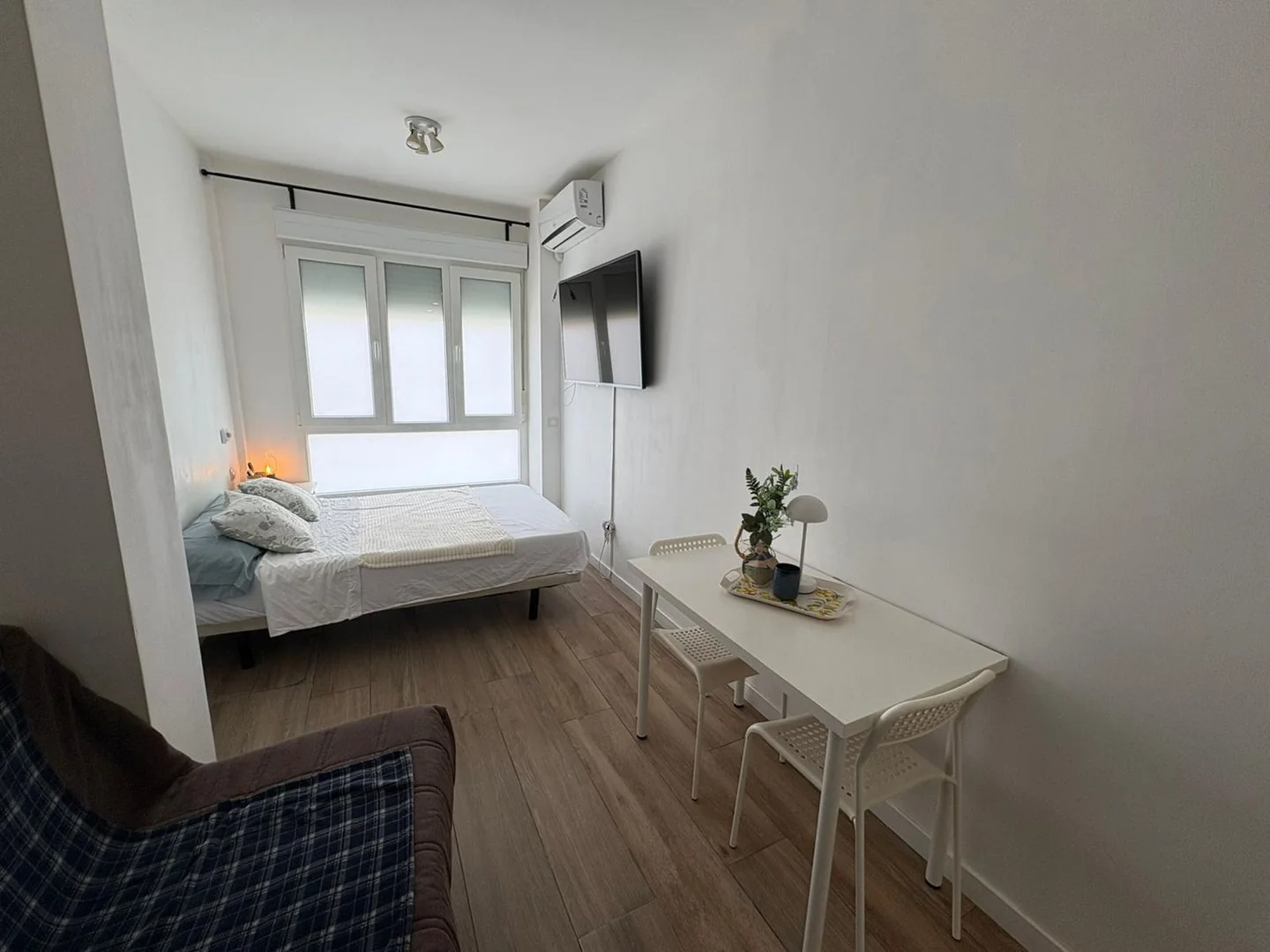 Estudio en Calle de Gómez de Avellaneda, Pueblo Nuevo - Foto 2