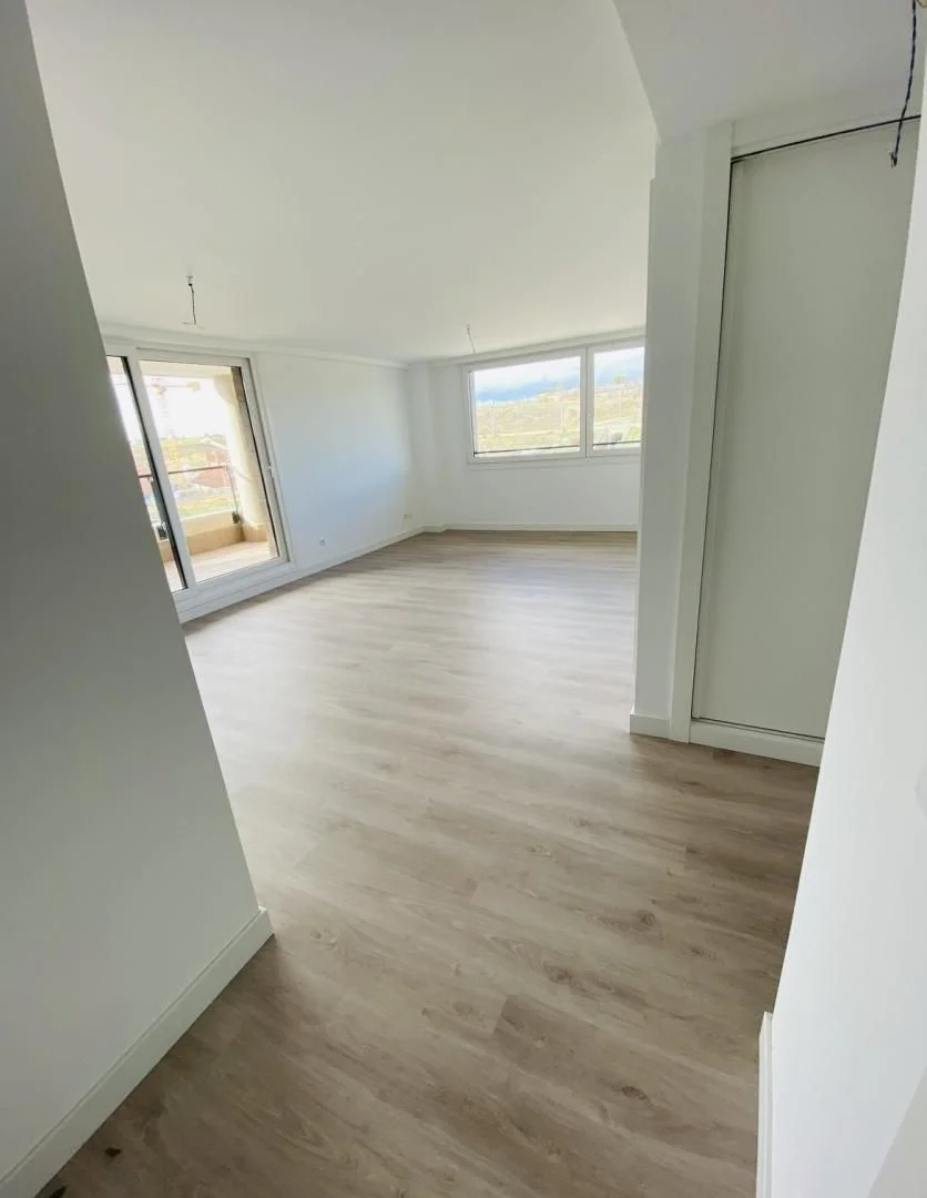 Piso en  Calle de Federica Montseny 8 - Foto 18