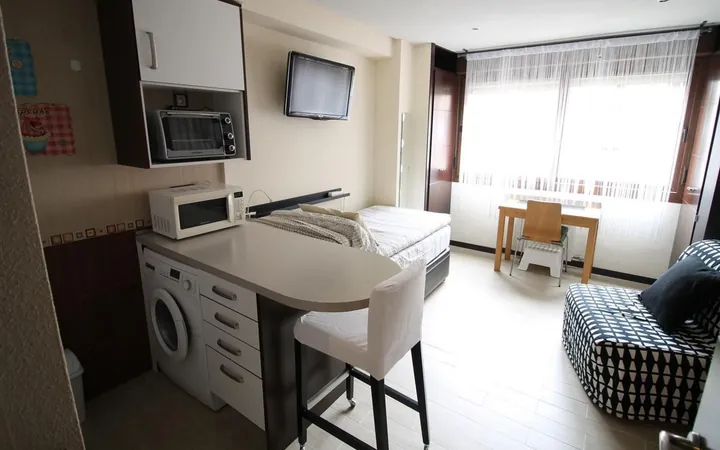 Estudio en Calle de Juan Álvarez Mendizábal, Argüelles - Foto 1