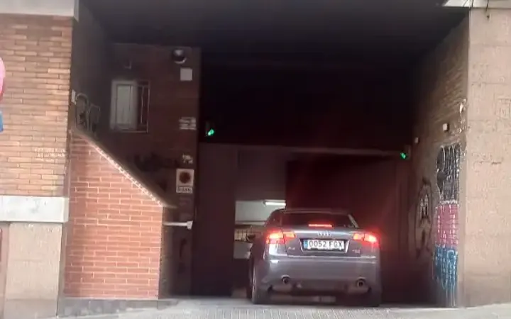 Garaje en  Carrer de Villar 1 - Foto 13