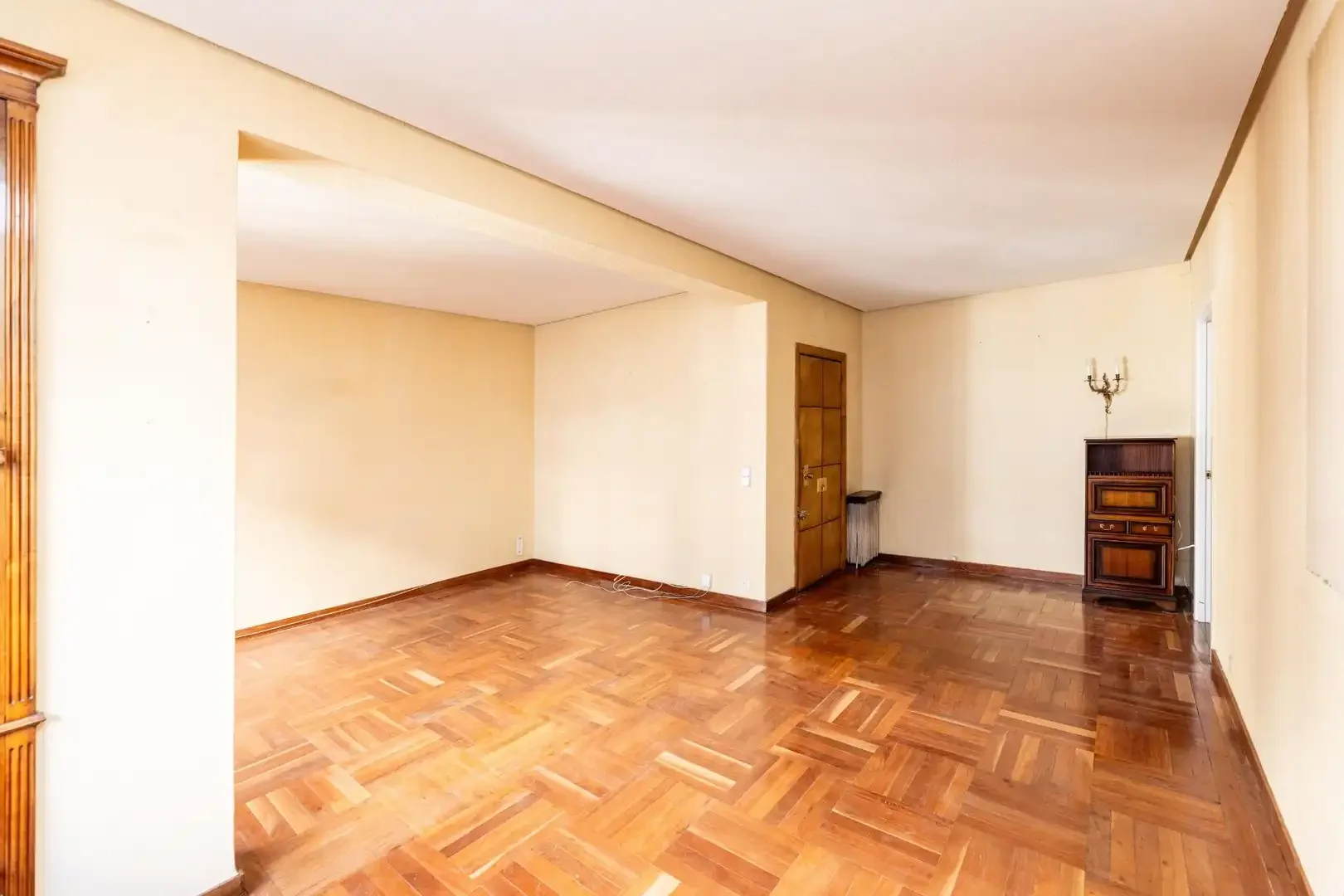 Piso en  Calle de Guzmán El Bueno - Foto 2