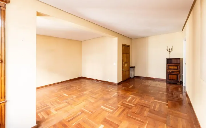 Piso en  Calle de Guzmán El Bueno - Foto 2