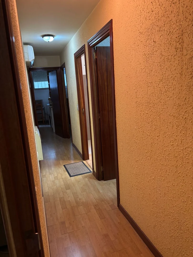 Piso en Calle del Condado de Treviño, 2, Costillares - Foto 2