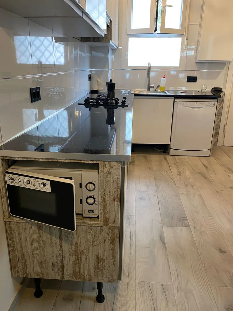 Estudio en calle de Medina de Pomar, 2 - Foto 18