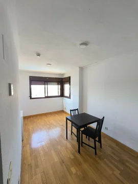 Piso en calle del Puerto de Pozazal, 37 - Foto 3