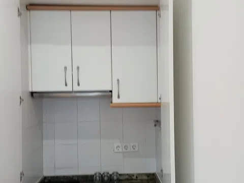 Estudio en calle del Doctor Esquerdo, 160 - Foto 9