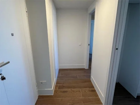 Piso en  Calle de Juan Esplandiú 21 - Foto 7