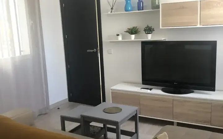Piso en  Calle de Meléndez Valdés 38 - Foto 5