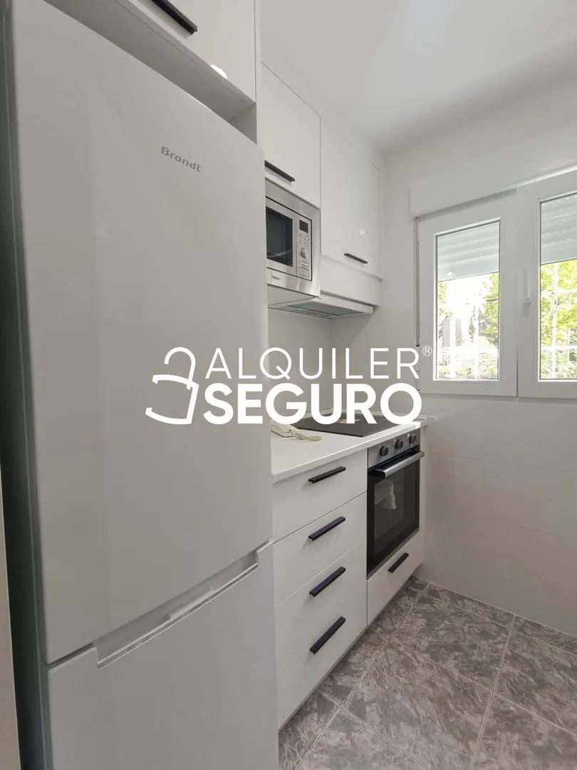 Piso en Camino de Perales, San Fermín - Foto 2