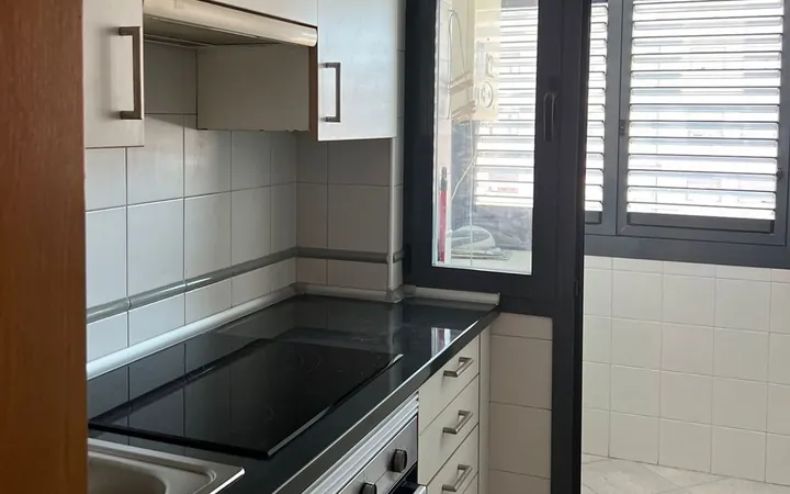 Piso en Marqués de Viana, 76, Valdeacederas - Foto 5