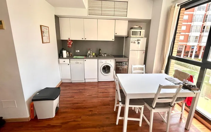 Piso en Calle de Cronos, Simancas - Foto 1