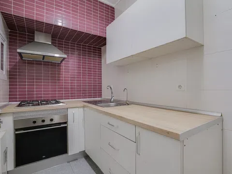 Piso en Barrio Les Roquetes - Foto 1