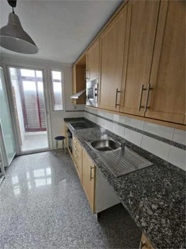 Piso en Legazpi - Foto 1