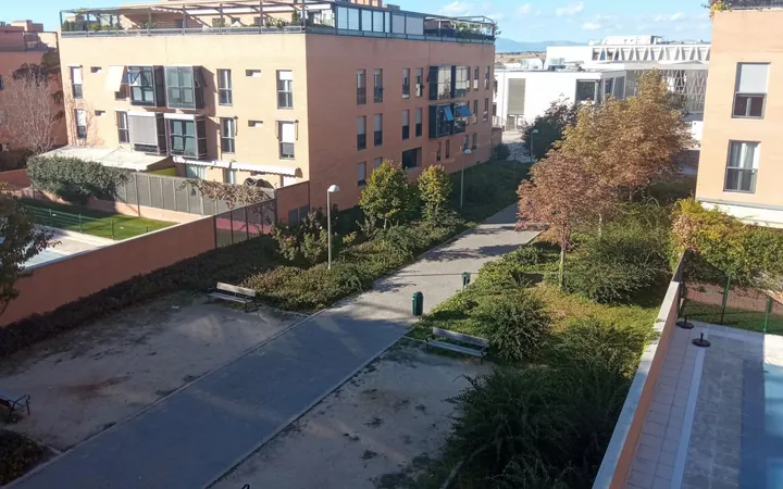 Piso en Calle del Monasterio de las Batuecas, 21, Montecarmelo - Foto 1