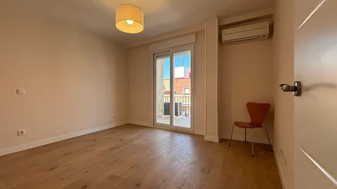 Piso en calle de Clara del Rey, 45 - Foto 16