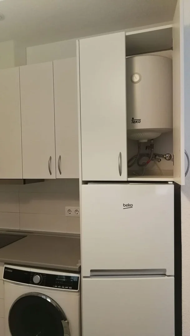 Estudio en plaza de Carlos Cambronero, 5 - Foto 7