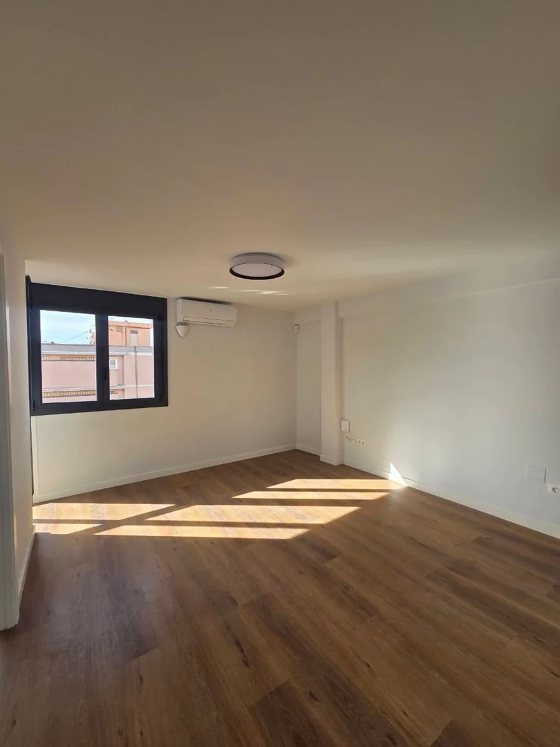 Piso en calle d'Alfons el Magnànim, 77 - Foto 1