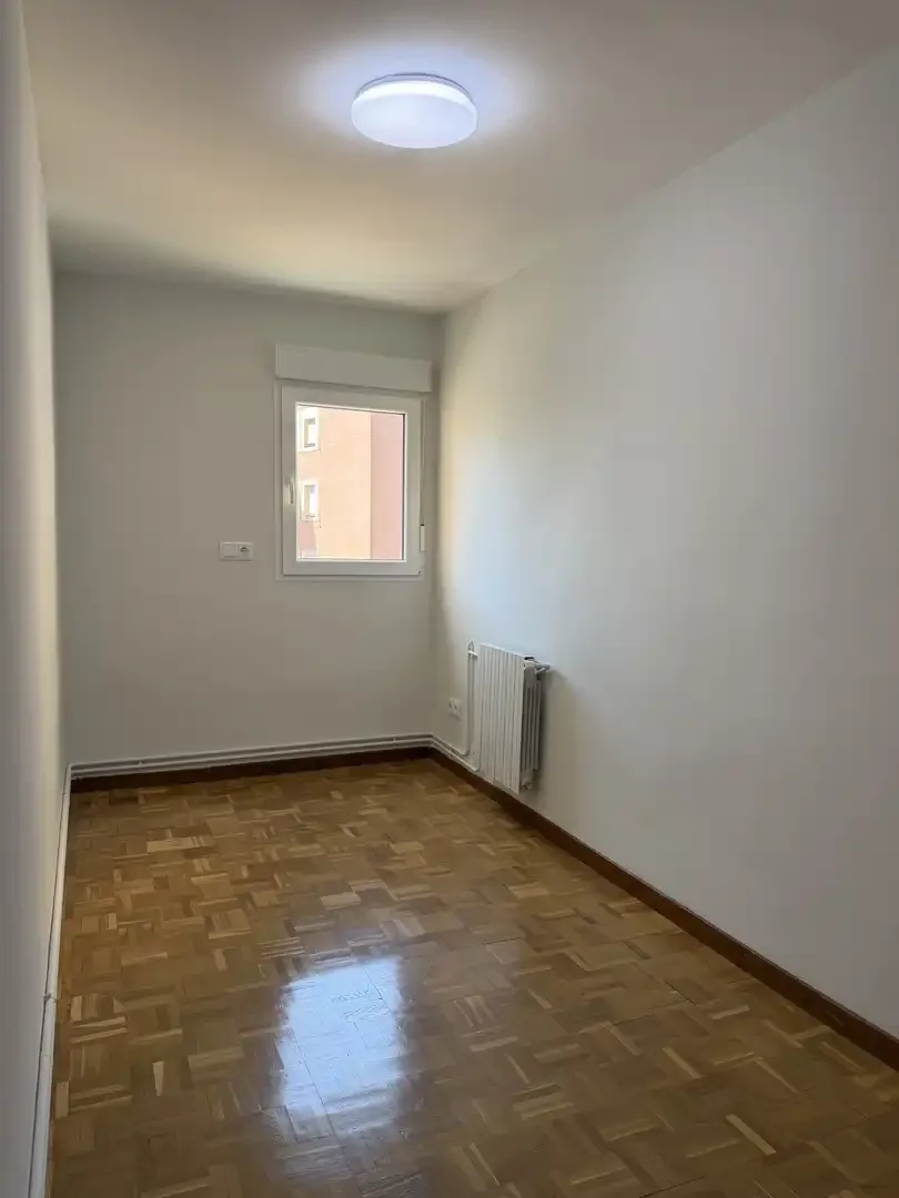 Piso en  Calle de Vázquez de Mella 27 - Foto 16