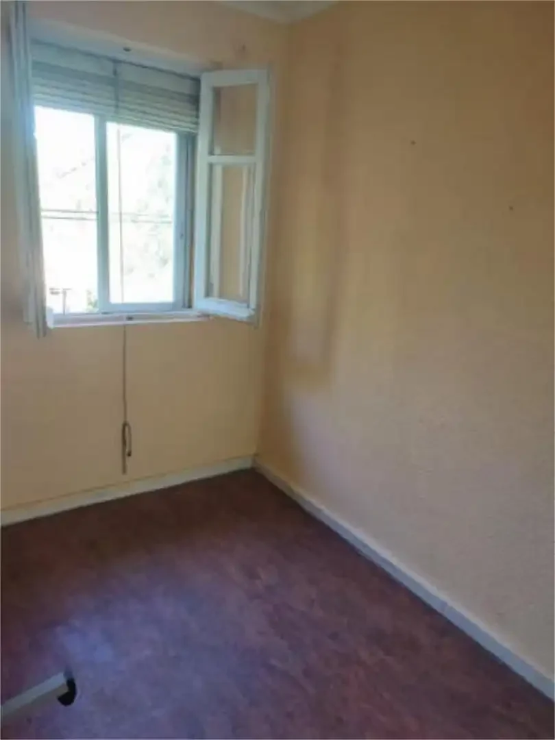 Piso en Las Rosas - Foto 5