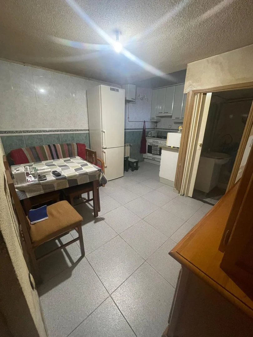 Chalet adosado en Calle de Membezar, 31 - Foto 3