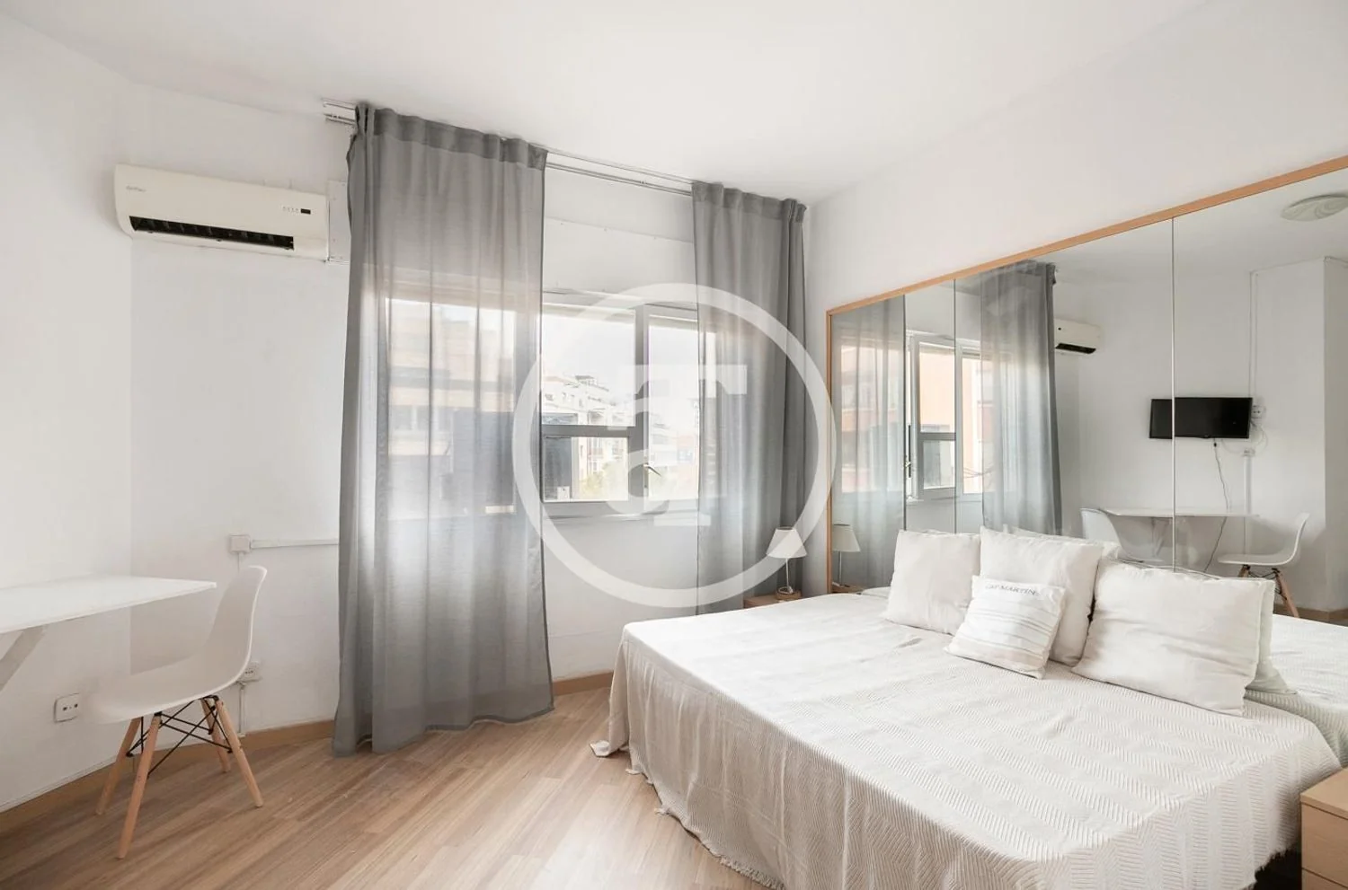 Estudio en Calle de Berlín, Les Corts - Foto 2