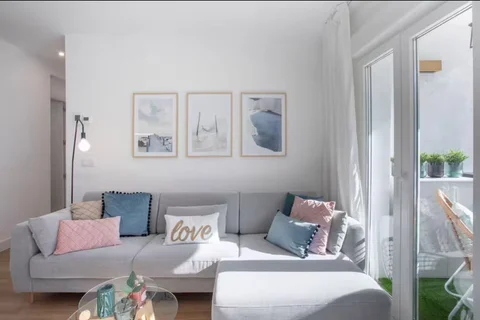 Piso en Barrio Pinar del Rey - Foto 2