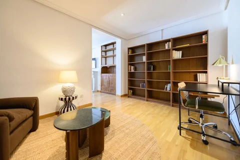 Piso en calle de Ferraz, 5 - Foto 4