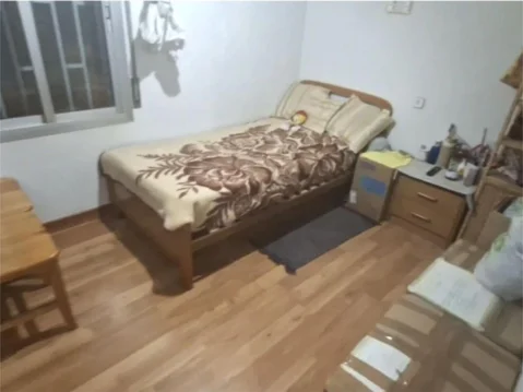 Piso en  Calle de Pont de Molins 8 - Foto 5