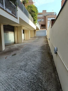 Chalet adosado en Barrio Sant Genís Dels Agudells - Montbau - Foto 5