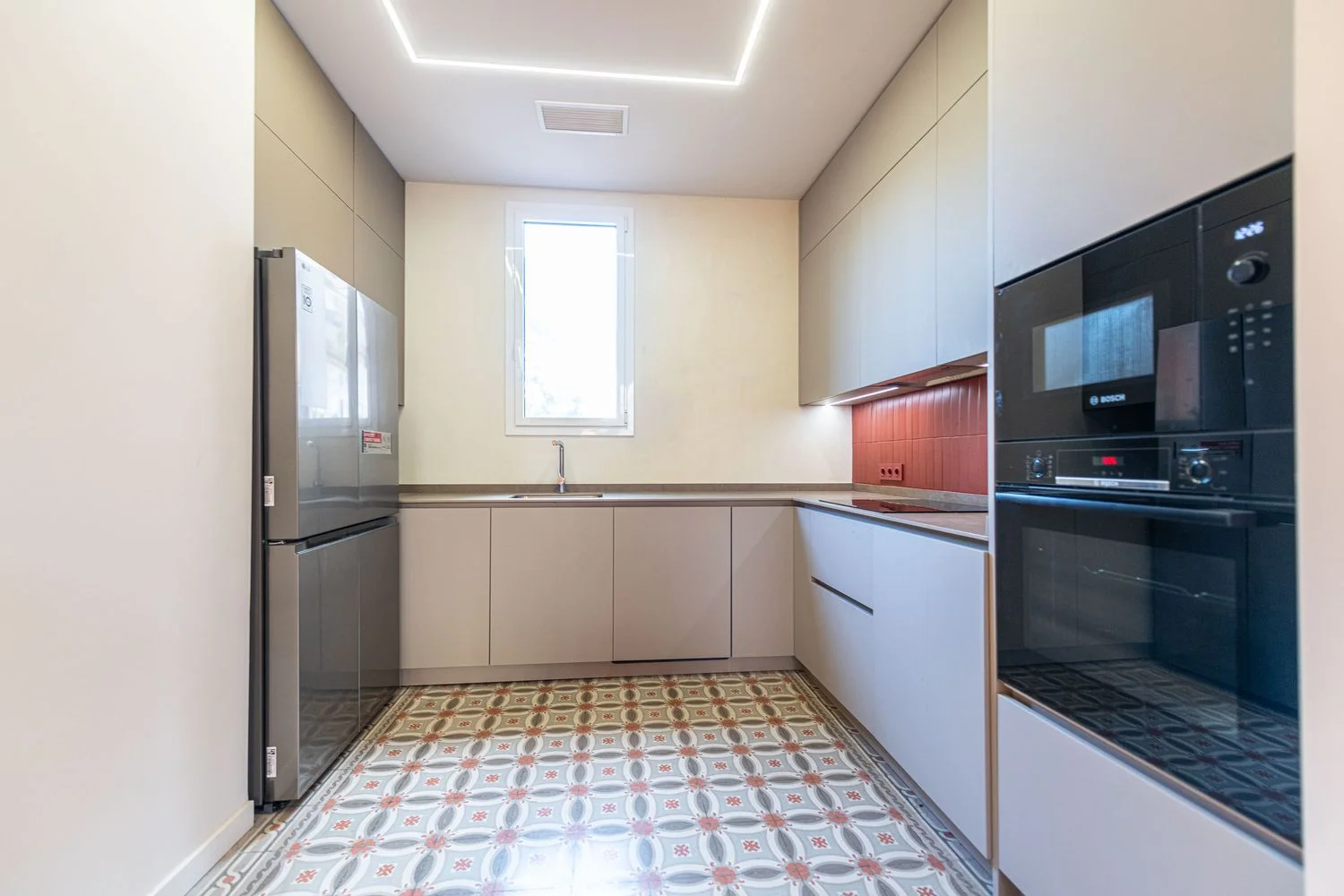 Piso en calle de la Diputació, 222 - Foto 12