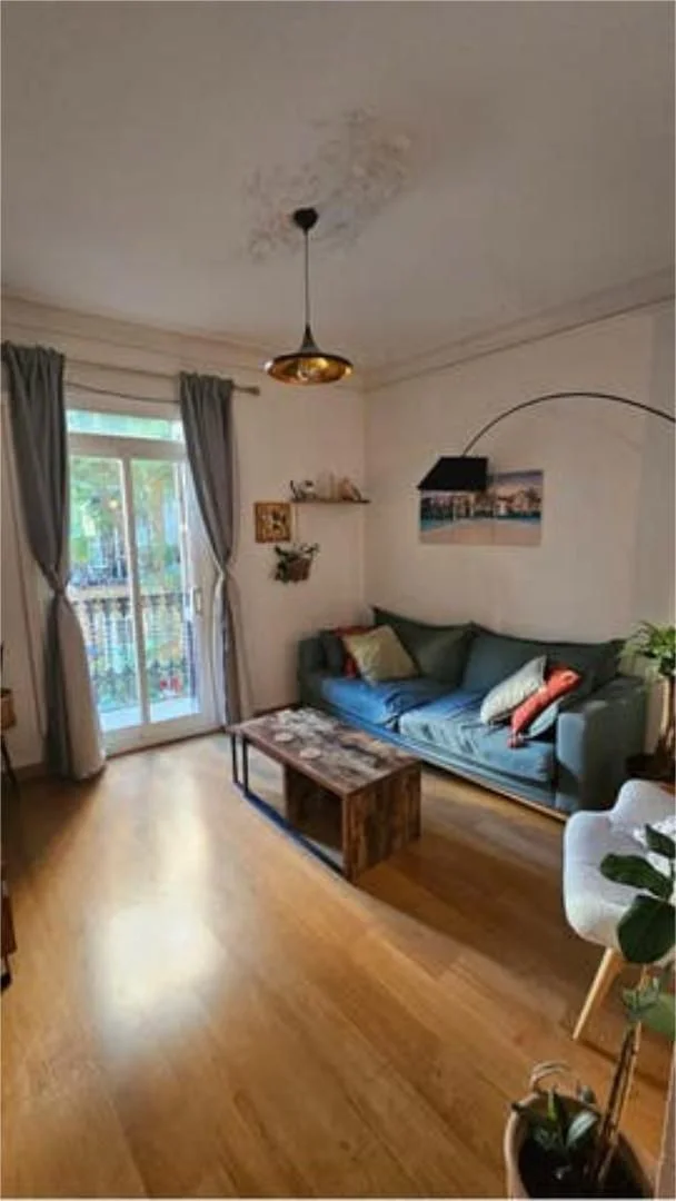 Piso en Poble Sec - Foto 4