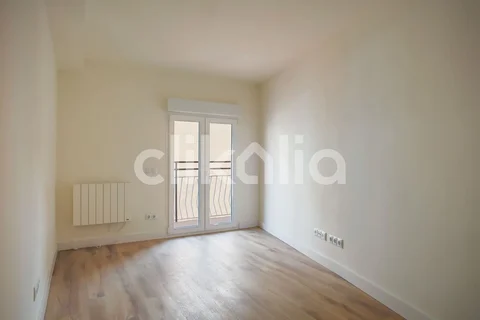 Piso en calle Zarapitos - Foto 1