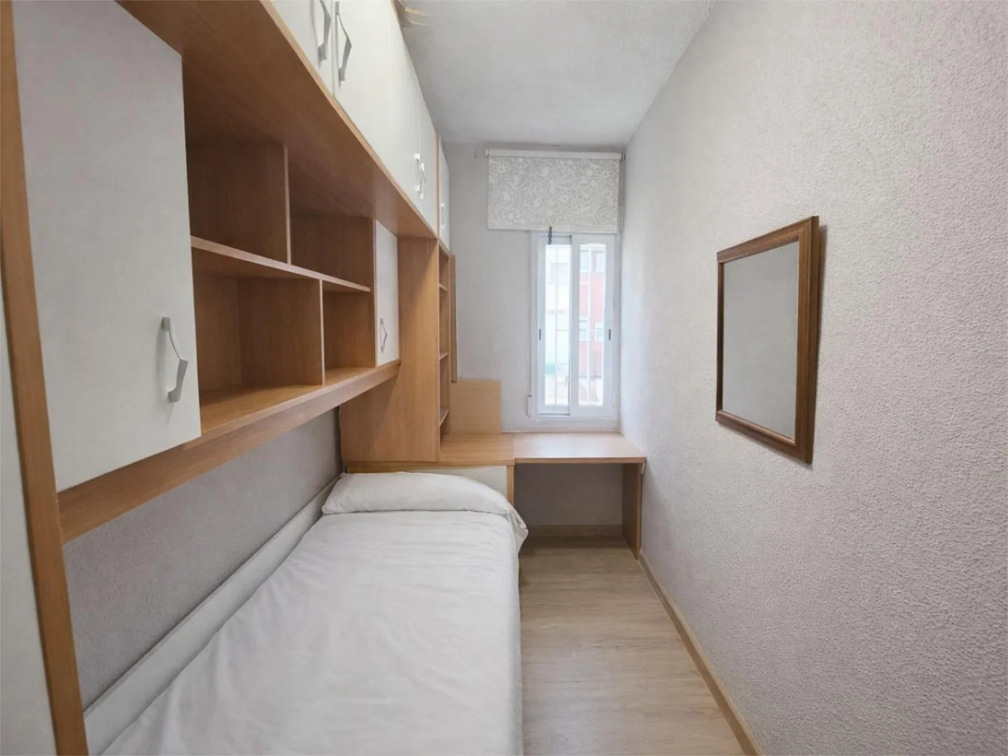 Piso en  Calle del Arroyo de la Media Legua 16 - Foto 33