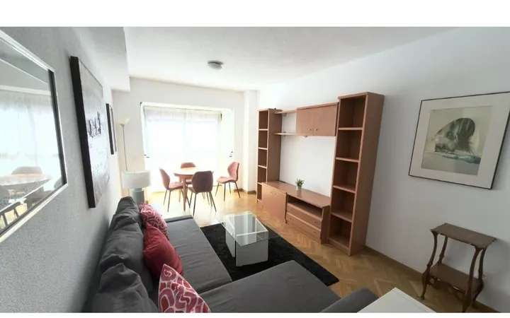 Piso en Calle de Rafael Bergamín, San Juan Bautista - Foto 4