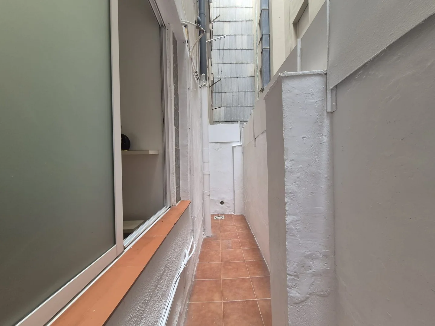 Estudio en Calle de la Mare de Déu de la Salut, 90, La Salut - Foto 16